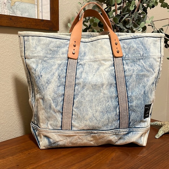 Immodest Cotton- Flea Bags Handbags - EAST-WEST TOTE | SMALL ACID WASH